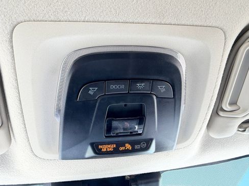 Used 2023 Toyota Corolla LE FWD image 27
