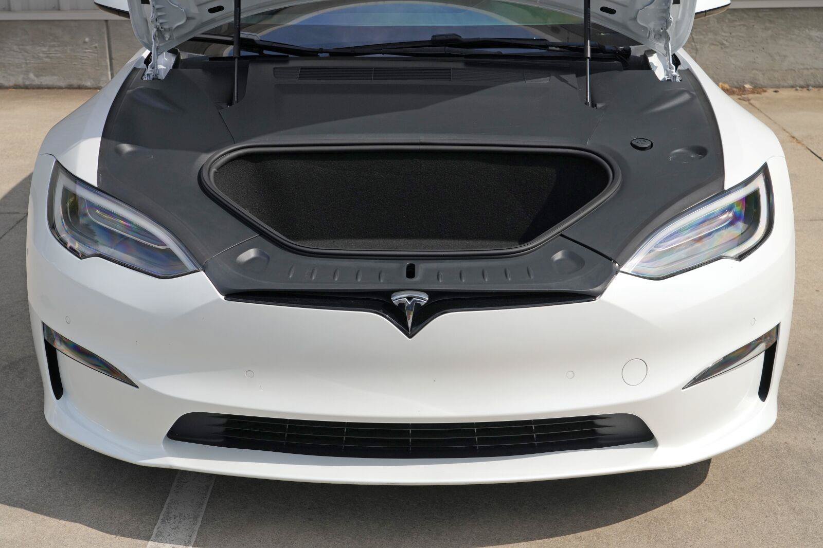 Used 2022 Tesla Model S AWD/4WD image 8