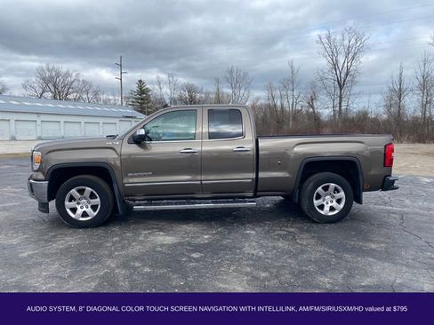 Used 2014 GMC Sierra 1500 SLT w/ SLT Preferred Package AWD/4WD image 2