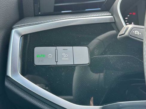 New 2025 Audi Q3 2.0T Premium Plus image 30