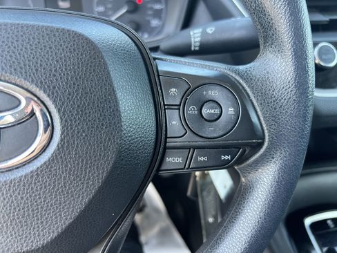 Used 2023 Toyota Corolla LE FWD image 20