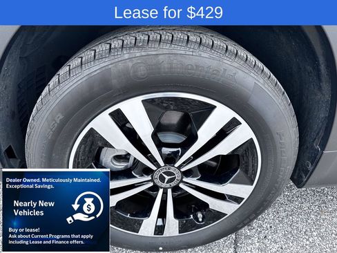 Used 2025 Mercedes-Benz GLB 250 4MATIC image 14