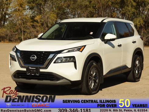 Used 2022 Nissan Rogue S image 3