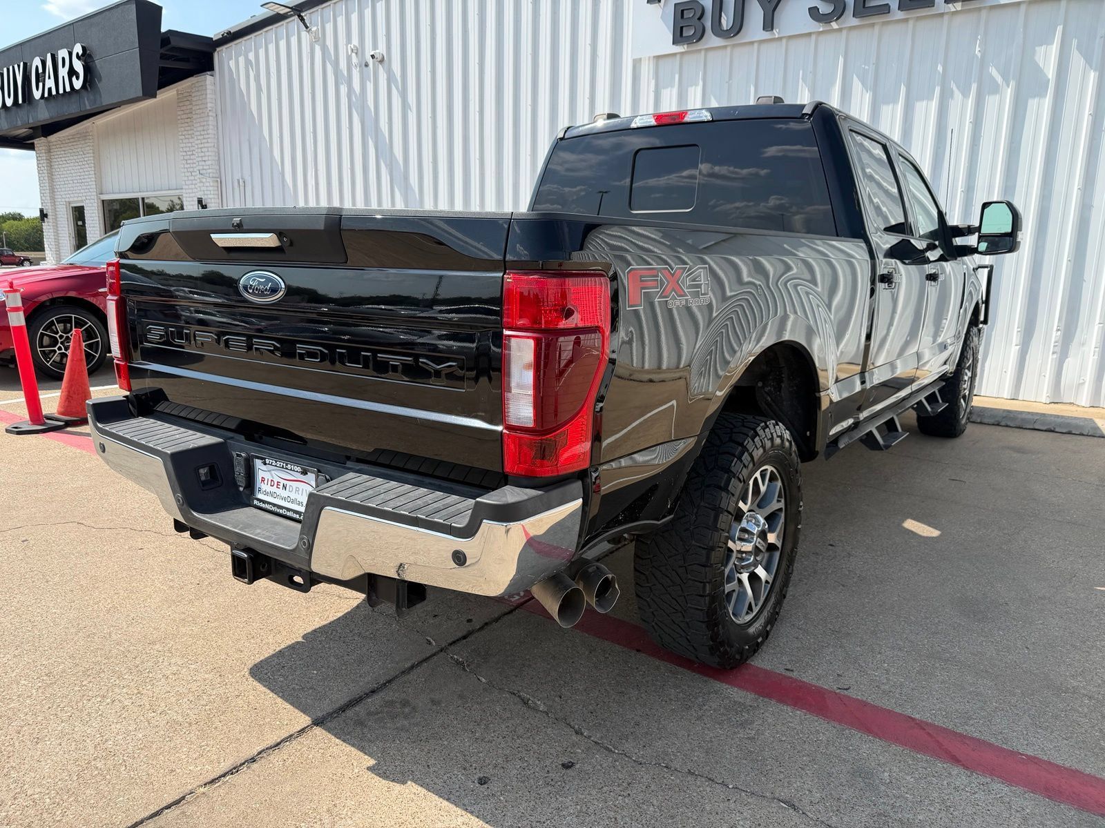 Used 2021 Ford F250 Lariat w/ FX4 Off-Road Package AWD/4WD image 7