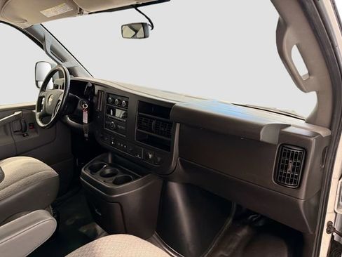 Certified 2020 Chevrolet Express 2500 Extended w/ Communications Package image 20