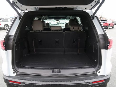 Certified 2026 GMC Acadia Elevation w/ Black Edition image 33