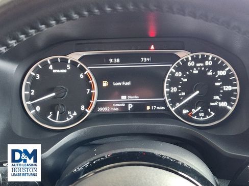 Used 2022 Nissan Rogue SL w/ SL Premium Package image 23