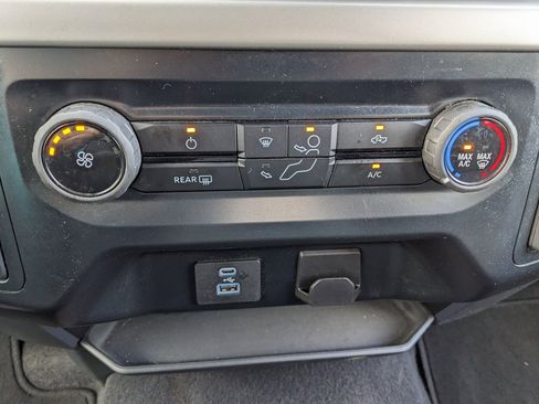 Used 2023 Ford F150 XLT image 32