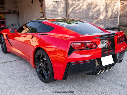Used 2019 Chevrolet Corvette Stingray Coupe w/ Carbon Flash Badge Package image 6