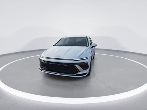 New 2026 Hyundai Sonata SEL image 3