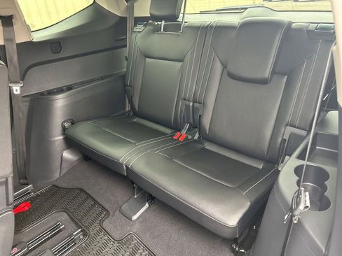 Used 2021 Volkswagen Atlas SE image 23