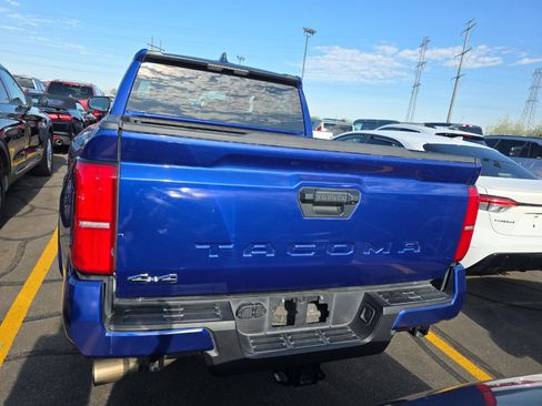 Used 2024 Toyota Tacoma SR5 AWD/4WD image 4