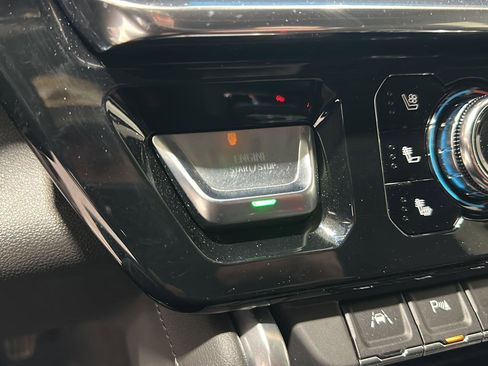 Used 2023 GMC Sierra 1500 Denali w/ Technology Package image 16