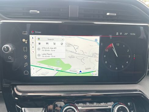 Used 2024 GMC Sierra 2500 AT4 w/ Technology Package image 14