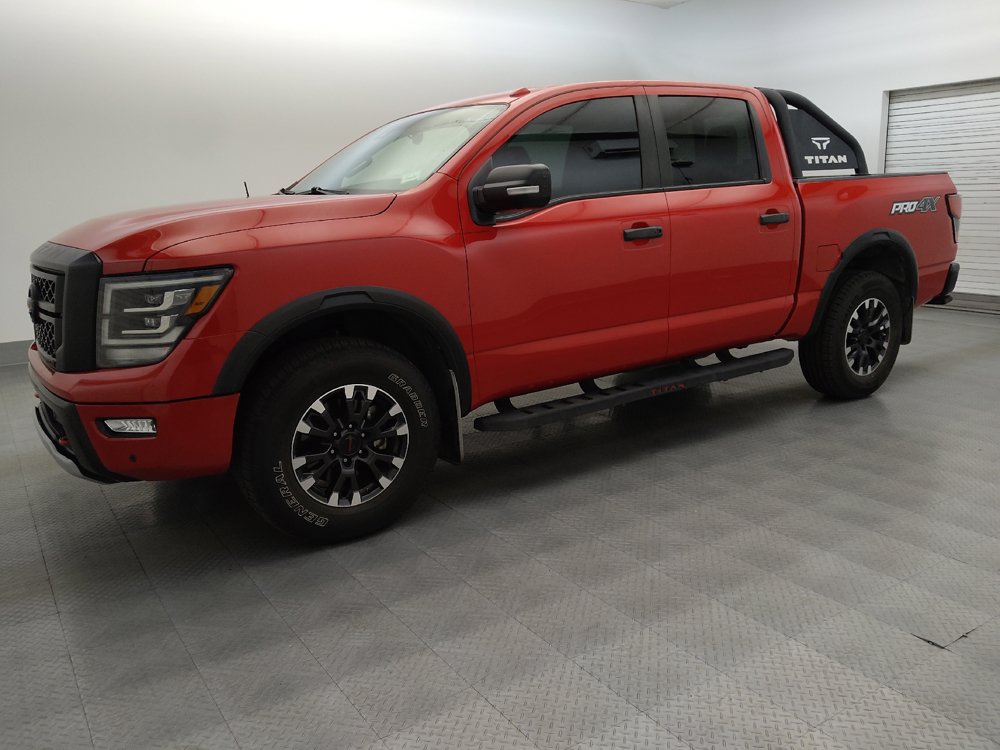 Used 2021 Nissan Titan PRO-4X w/ Pro-4x Convenience Package AWD/4WD image 2