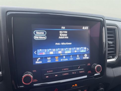 Used 2023 Nissan Frontier SV w/ SV Convenience Package image 20