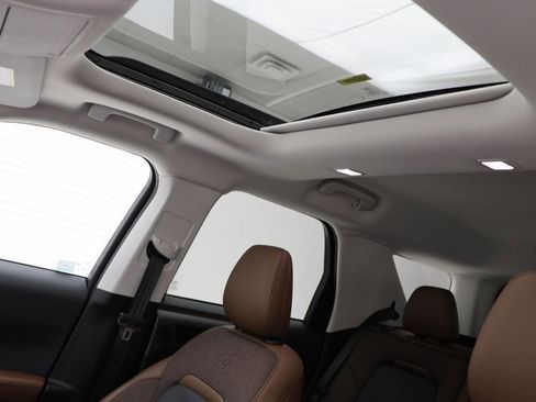 Used 2025 Ford Bronco Sport Outer Banks w/ Outer Banks Tech Package+ image 17