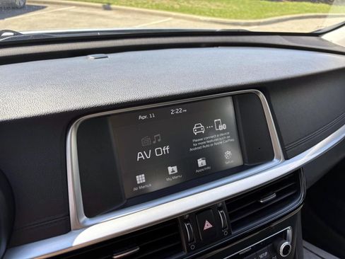 Used 2020 Kia Optima LX FWD image 19