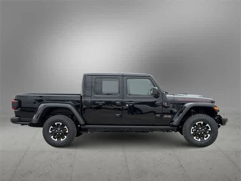 New 2026 Jeep Gladiator Rubicon image 9