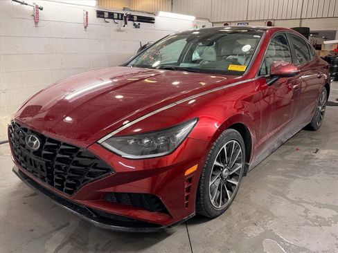 Used 2023 Hyundai Sonata Limited image 2