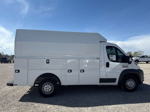 Used 2017 RAM ProMaster 3500 w/ Premium Appearance Group image 12
