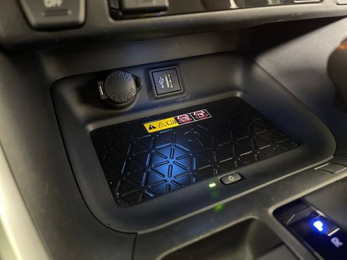 Used 2024 Toyota RAV4 XSE w/ Advanced Technology Package image 30