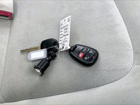 Used 2005 Kia Spectra LX image 14