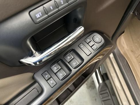 Used 2015 GMC Sierra 1500 SLT AWD/4WD image 18