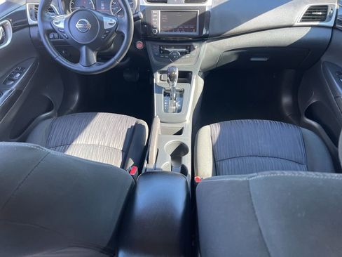 Used 2019 Nissan Sentra SV image 16