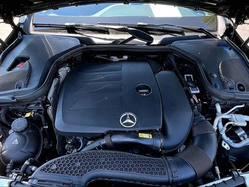 Used 2020 Mercedes-Benz E 350 4MATIC Sedan image 32