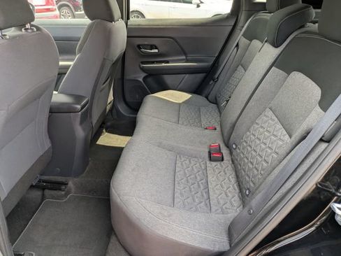 Used 2025 Nissan Kicks SV FWD image 26