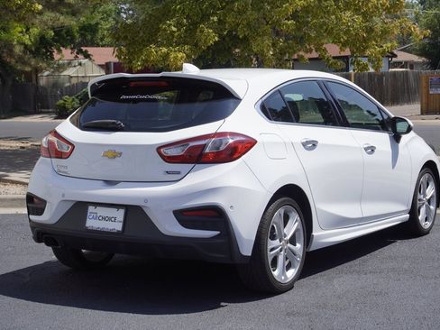 Used 2017 Chevrolet Cruze Premier FWD image 5