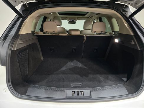 Used 2022 Lincoln Corsair Reserve w/ Equipment Group 201A image 10