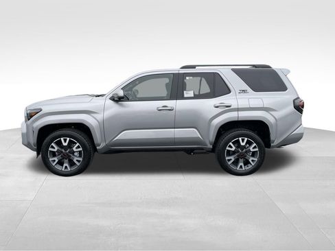 New 2026 Toyota 4Runner TRD Sport Premium AWD/4WD image 7
