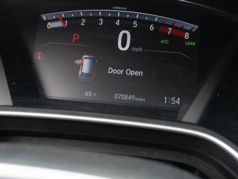 Used 2020 Honda CR-V Touring image 26