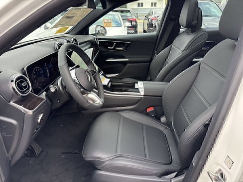 Used 2026 Mercedes-Benz GLC 300 4MATIC image 14
