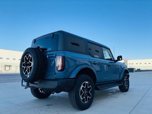 New 2025 Ford Bronco Outer Banks image 6