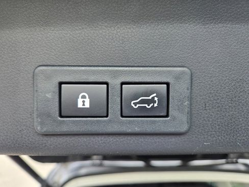 Used 2022 Subaru Ascent Premium w/ Convenience Package image 33