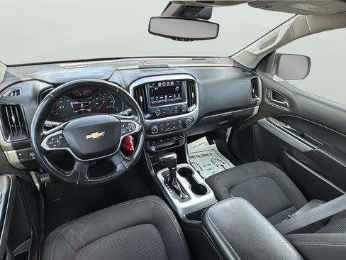 Used 2017 Chevrolet Colorado LT w/ LT Convenience Package RWD image 15