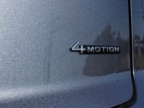 Used 2024 Volkswagen Atlas Cross Sport SE image 7