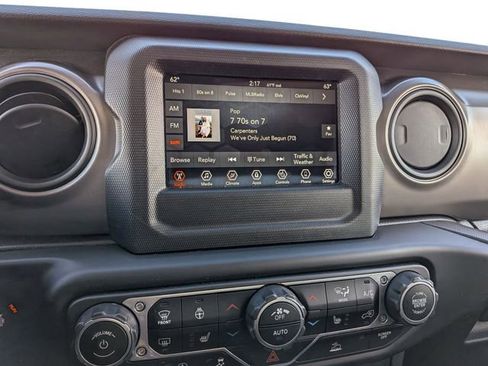 Used 2021 Jeep Wrangler Unlimited Sport S image 17