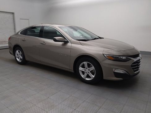 Used 2025 Chevrolet Malibu LS FWD image 11