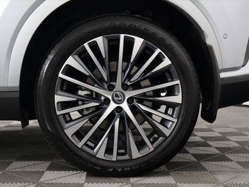 Certified 2026 Lexus RX 350 w/ Convenience Package AWD/4WD image 16