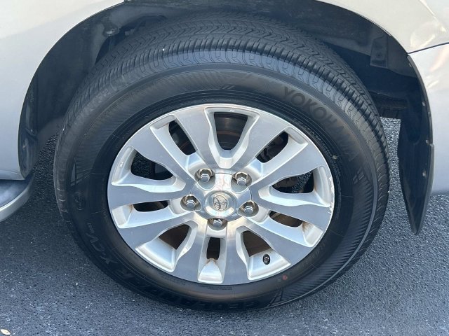 Used 2015 Toyota Sequoia Platinum AWD/4WD image 14