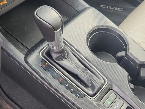 Certified 2024 Honda Civic EX-L image 14