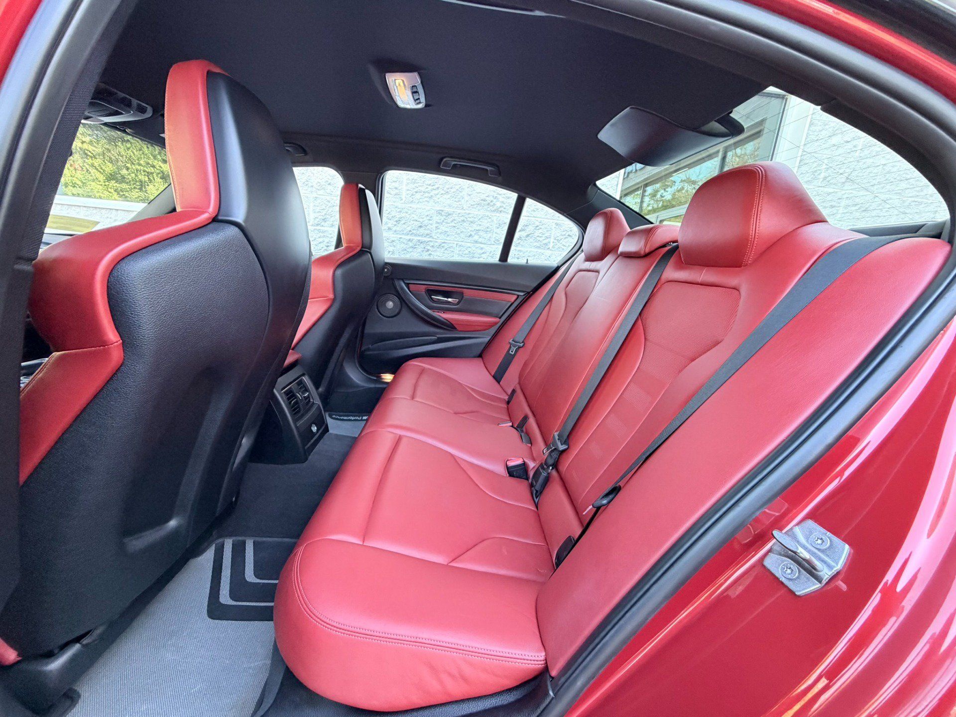 Used 2016 BMW M3 RWD image 23