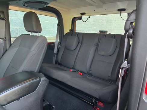 Used 2022 Jeep Wrangler Sport AWD/4WD image 35