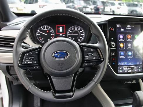 Certified 2025 Subaru Forester Premium AWD/4WD image 21