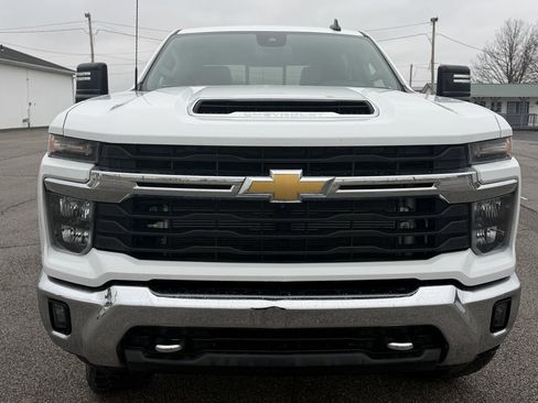 Used 2024 Chevrolet Silverado 3500 LT w/ Safety Package image 11