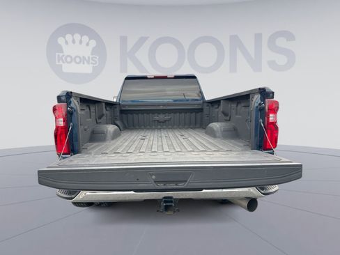 Used 2022 Chevrolet Silverado 3500 LT w/ Convenience Package image 24